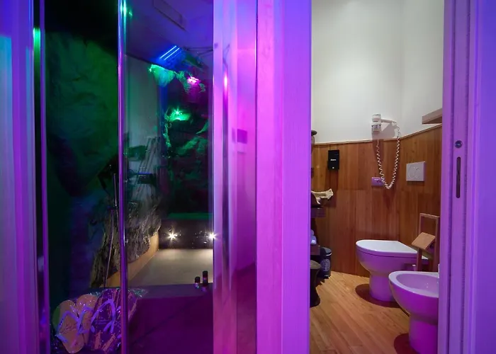 Irooms Jacuzzi Pensión